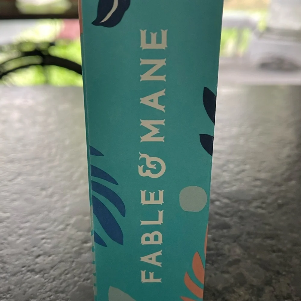 Fable & Mane SahaScalp™ Amla Soothing Serum soothing pre-wash hair oil